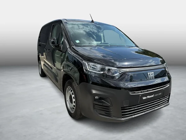 Fiat Doblò (2023) — foto 13 van 19