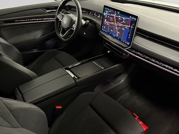 VOLKSWAGEN ID.7 (2026) — foto 13 van 15