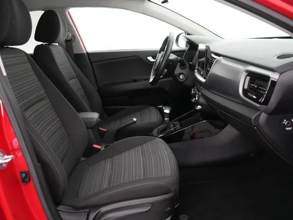 Kia Stonic (2025) — foto 4 van 22