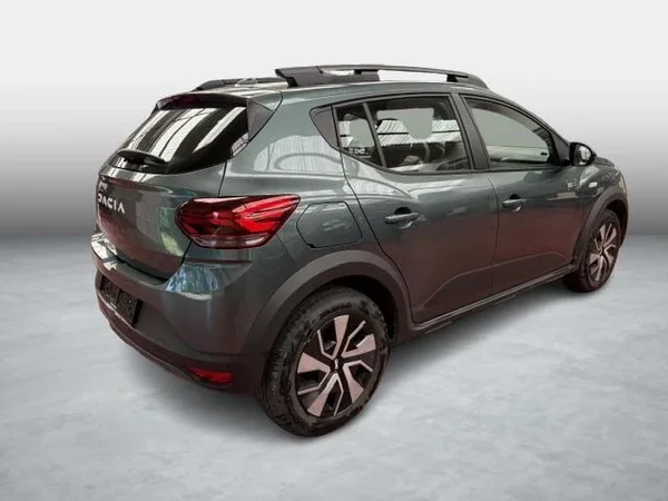 Dacia Sandero Stepway (2025) — foto 13 van 16