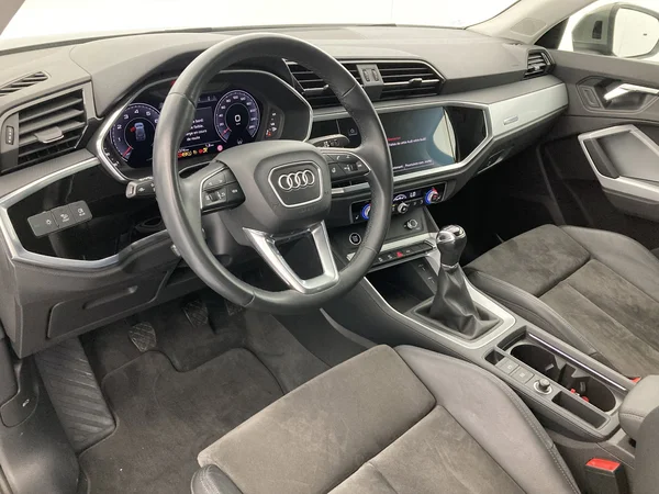 AUDI Q3 (2021) — foto 27 van 36