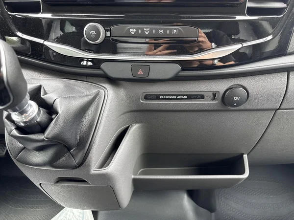 Ford Transit (2025) — foto 13 van 27
