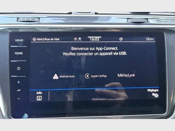 Volkswagen Tiguan (2021) — foto 14 van 35