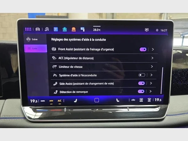 Volkswagen Tiguan (2024) — foto 15 van 30