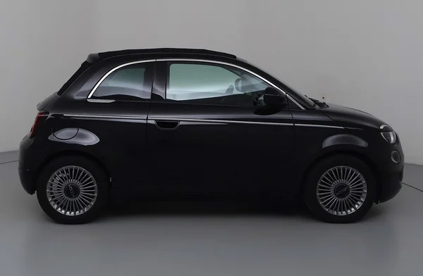 Fiat E-500C (2024) — foto 23 van 25