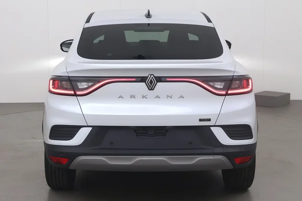 Renault Arkana E-TECH (HEV) (2026) — foto 8 van 13