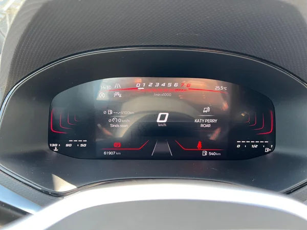 SEAT Arona (2023) — foto 6 van 24