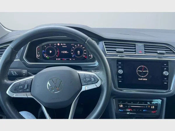 Volkswagen Tiguan (2022) — foto 26 van 26