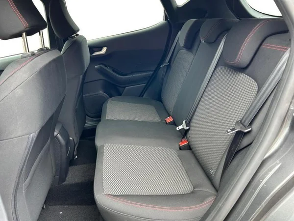 FORD Fiesta (2021) — foto 5 van 28