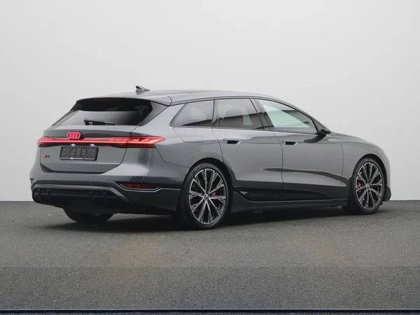 AUDI A6 Avant e-tron (2025) — foto 12 van 27