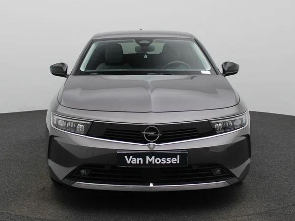 Opel Astra (2023) — foto 23 van 37