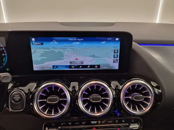 Mercedes-Benz B-Klasse (2021) — foto 9 van 18