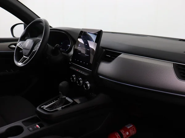 RENAULT Arkana (2024) — foto 3 van 28