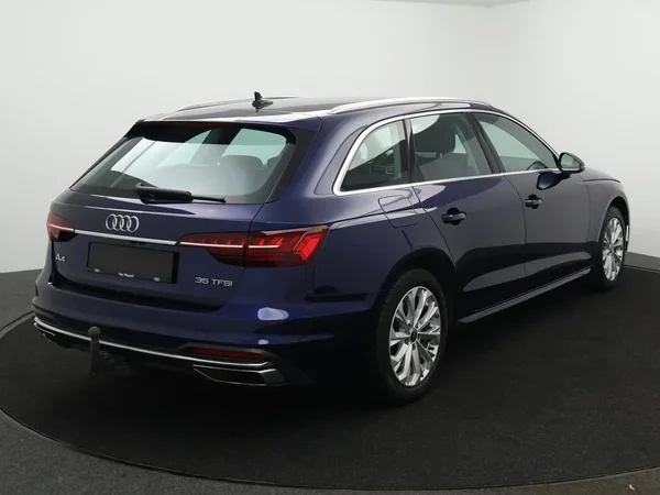Audi A4 (2022) — foto 4 van 31