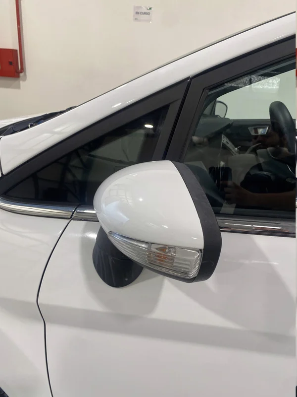 Ford Fiesta (2017) — foto 28 van 87