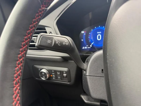 FORD Kuga Dsl (2021) — foto 17 van 30