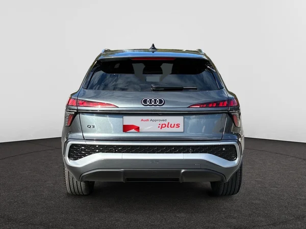 AUDI Q3 SUV (2025) — foto 14 van 17
