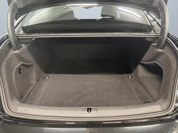 AUDI A4 (2022) — foto 30 van 30