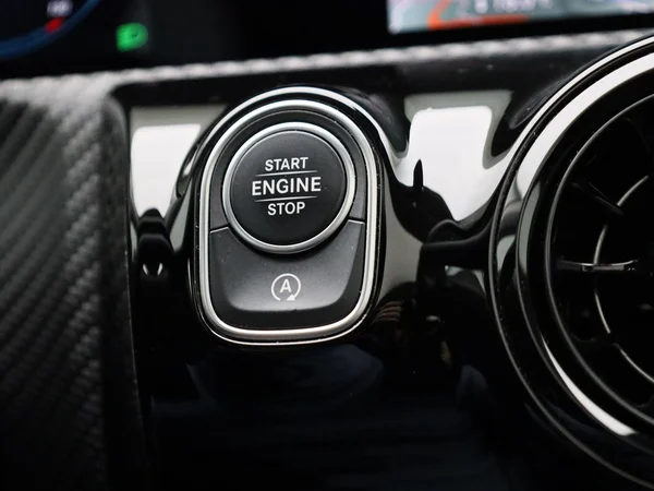 Mercedes-Benz A-Klasse (2021) — foto 13 van 49