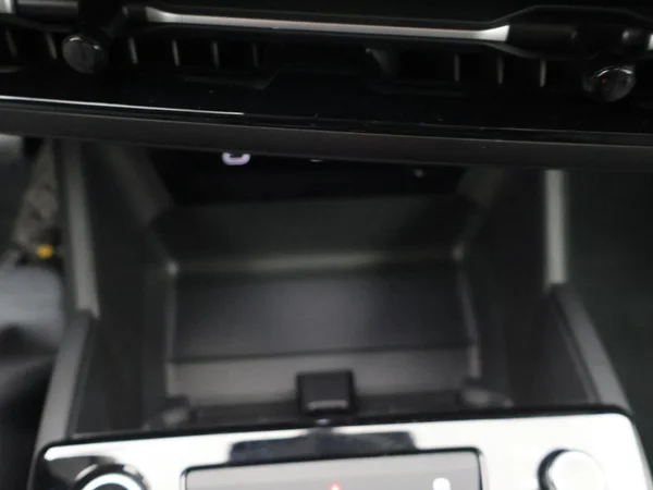 AUDI A6 Avant e-tron (2026) — foto 17 van 33
