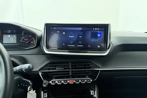 Peugeot 208 (2025) — foto 3 van 16