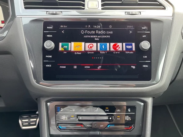 VOLKSWAGEN Tiguan Allspace (2022) — foto 3 van 19