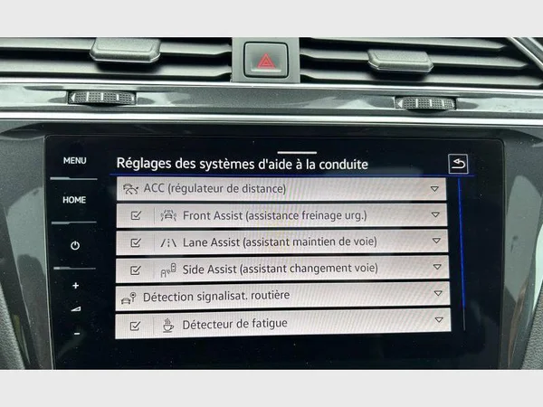 Volkswagen TIGUAN (2022) — foto 20 van 37