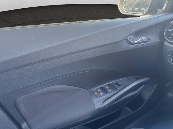 SKODA Fabia (2025) — foto 2 van 14