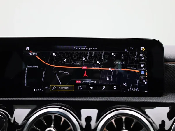 Mercedes-Benz A-Klasse (2020) — foto 8 van 47