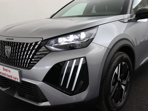 PEUGEOT 2008 (2025) — foto 20 van 27