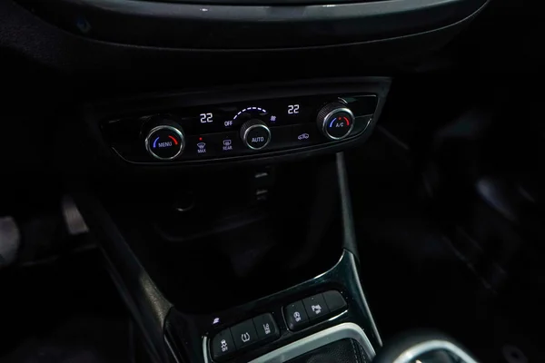 Opel Crossland (2021) — foto 17 van 80