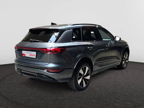 AUDI Q6 e-tron (2024) — foto 10 van 24