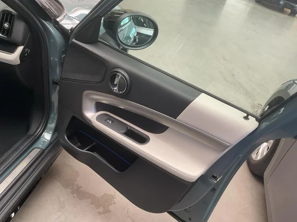 MINI Mini Countryman PHEV (F60 LCI) (2021) — foto 9 van 24