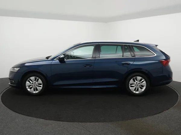 Škoda Octavia (2022) — foto 3 van 29