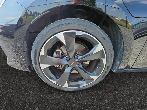CUPRA Leon ST e-Hybrid (PHEV) (2022) — foto 16 van 24