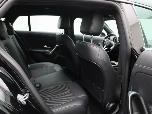 Mercedes-Benz CLA (2022) — foto 39 van 52