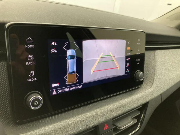 SKODA Scala (2025) — foto 24 van 36