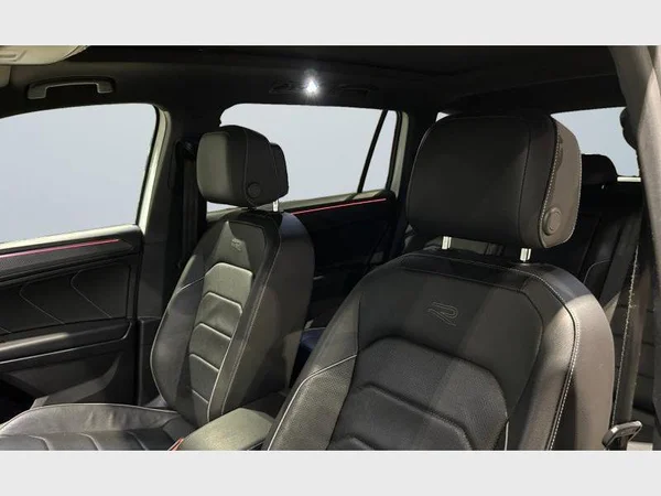 Volkswagen Tiguan Allspace (2022) — foto 32 van 32