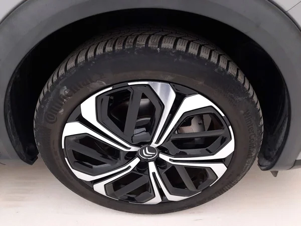 Citroen C5 X PHEV (2023) — foto 6 van 22