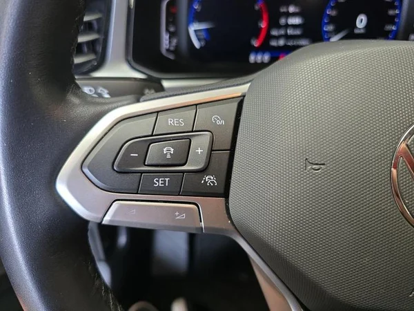 VOLKSWAGEN T-Roc (2022) — foto 6 van 29