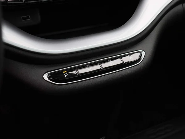 Fiat 500e (2022) — foto 9 van 36