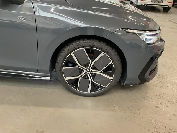 VOLKSWAGEN Golf VIII SW (2025) — foto 15 van 22