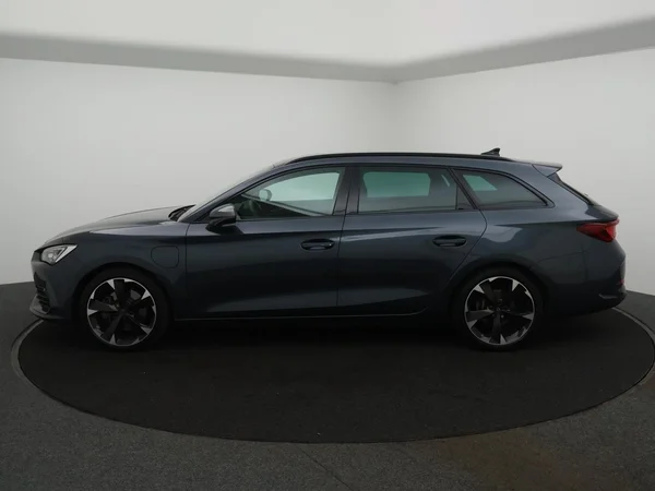 CUPRA Leon ST e-Hybrid (PHEV) (2023) — foto 24 van 26