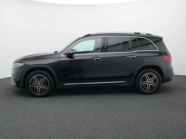 Mercedes-Benz EQB (2026) — foto 22 van 27