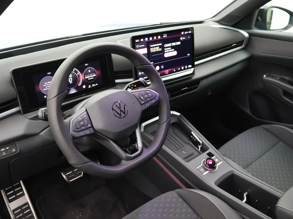 VOLKSWAGEN T-Roc (2025) — foto 8 van 23