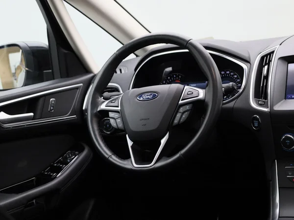 Ford S-Max (2020) — foto 31 van 42