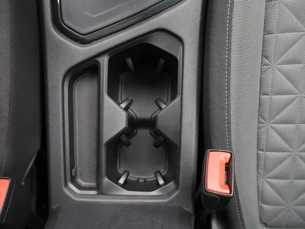 Volkswagen Tiguan (2022) — foto 10 van 29