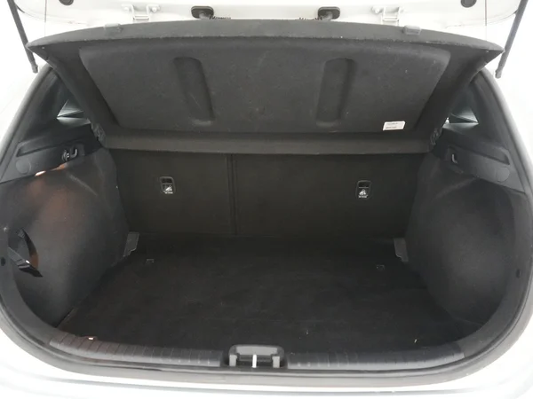 Kia cee'd (2024) — foto 8 van 22