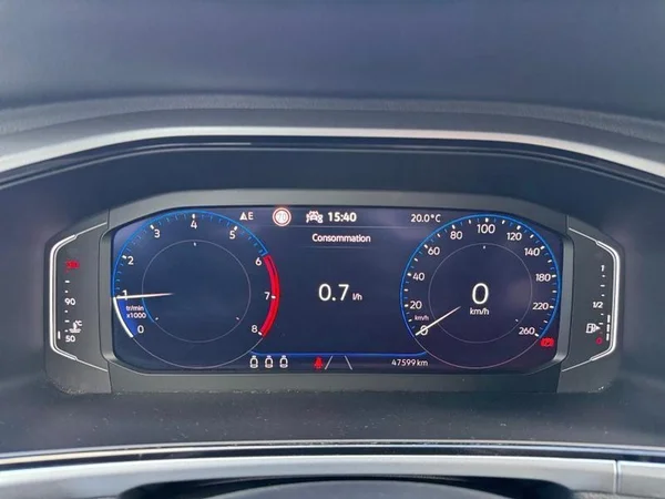 VOLKSWAGEN T-Roc (2024) — foto 11 van 28