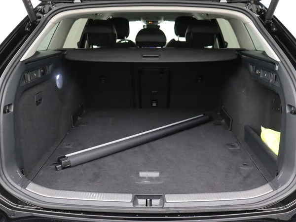 VOLKSWAGEN Passat SW (2025) — foto 6 van 19